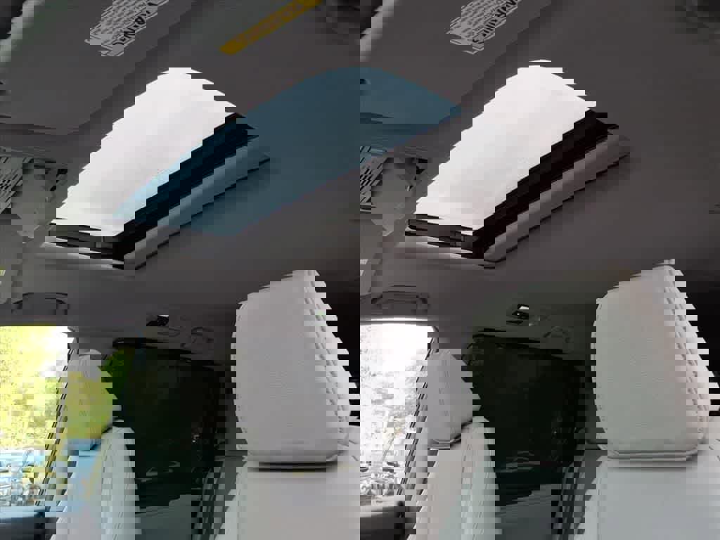 Used 2019 Honda Odyssey EX-L image 16