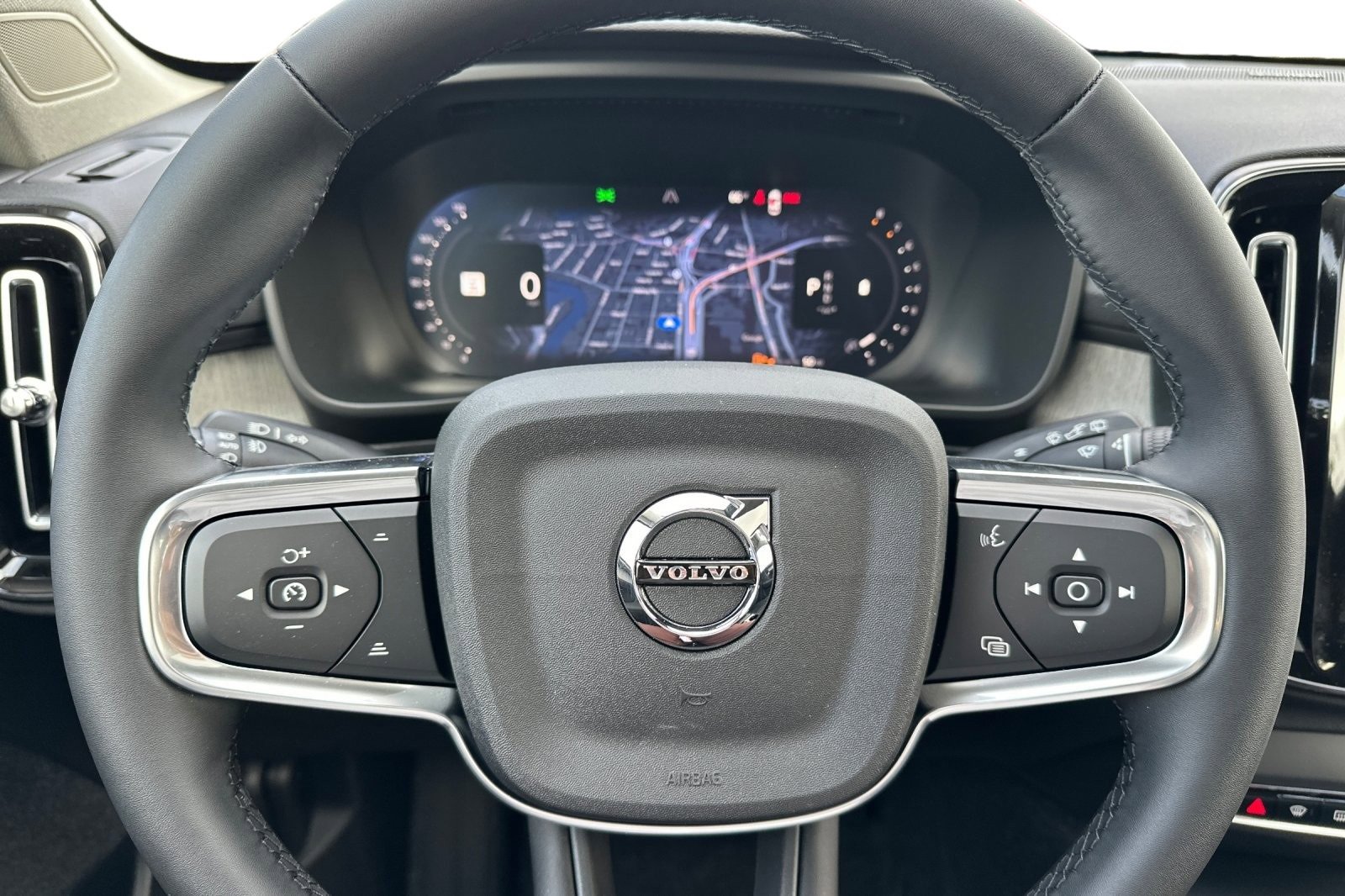 New 2026 Volvo XC40 B5 Plus w/ Climate Package image 25