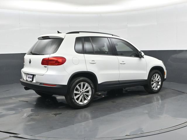 Used 2018 Volkswagen Tiguan Limited image 3