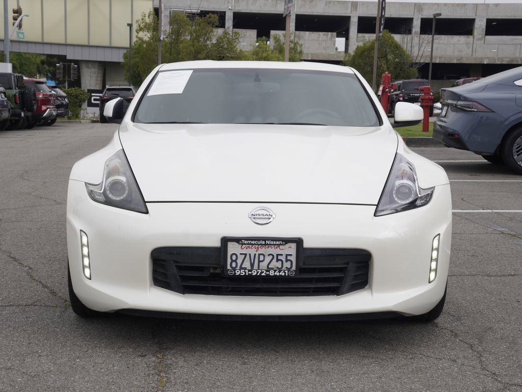 Used 2020 Nissan 370Z Coupe RWD image 6