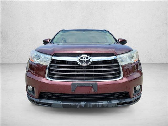 Used 2015 Toyota Highlander XLE AWD/4WD image 2