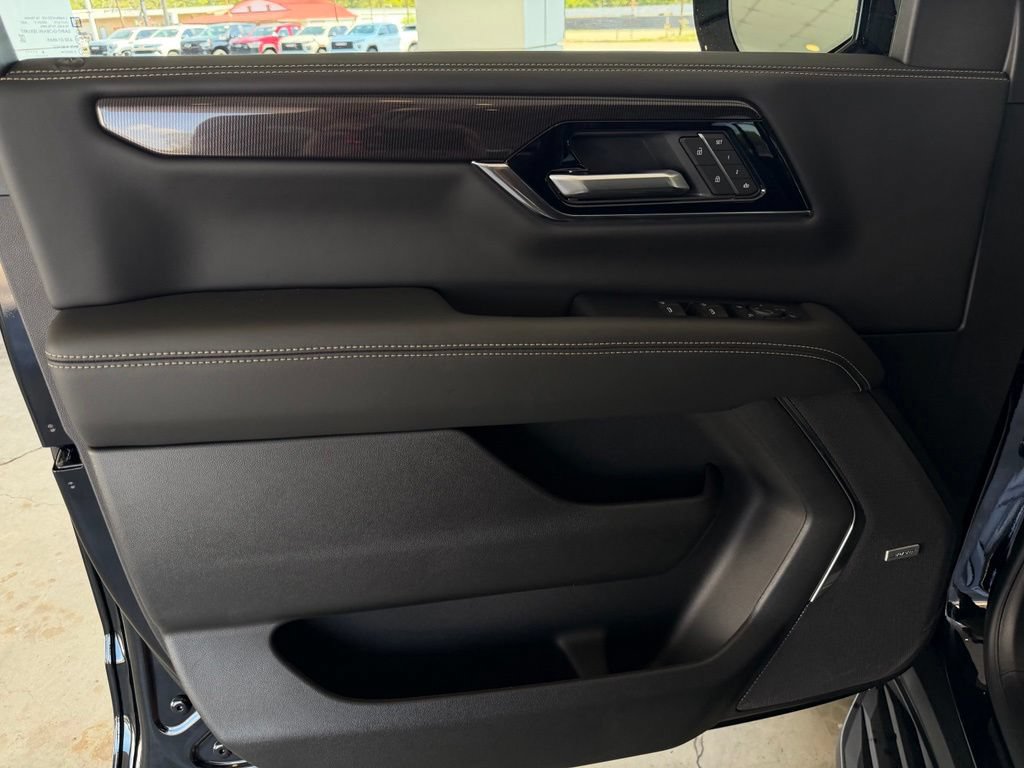 New 2026 GMC Yukon XL Elevation w/ Elevation Premium Package RWD image 11