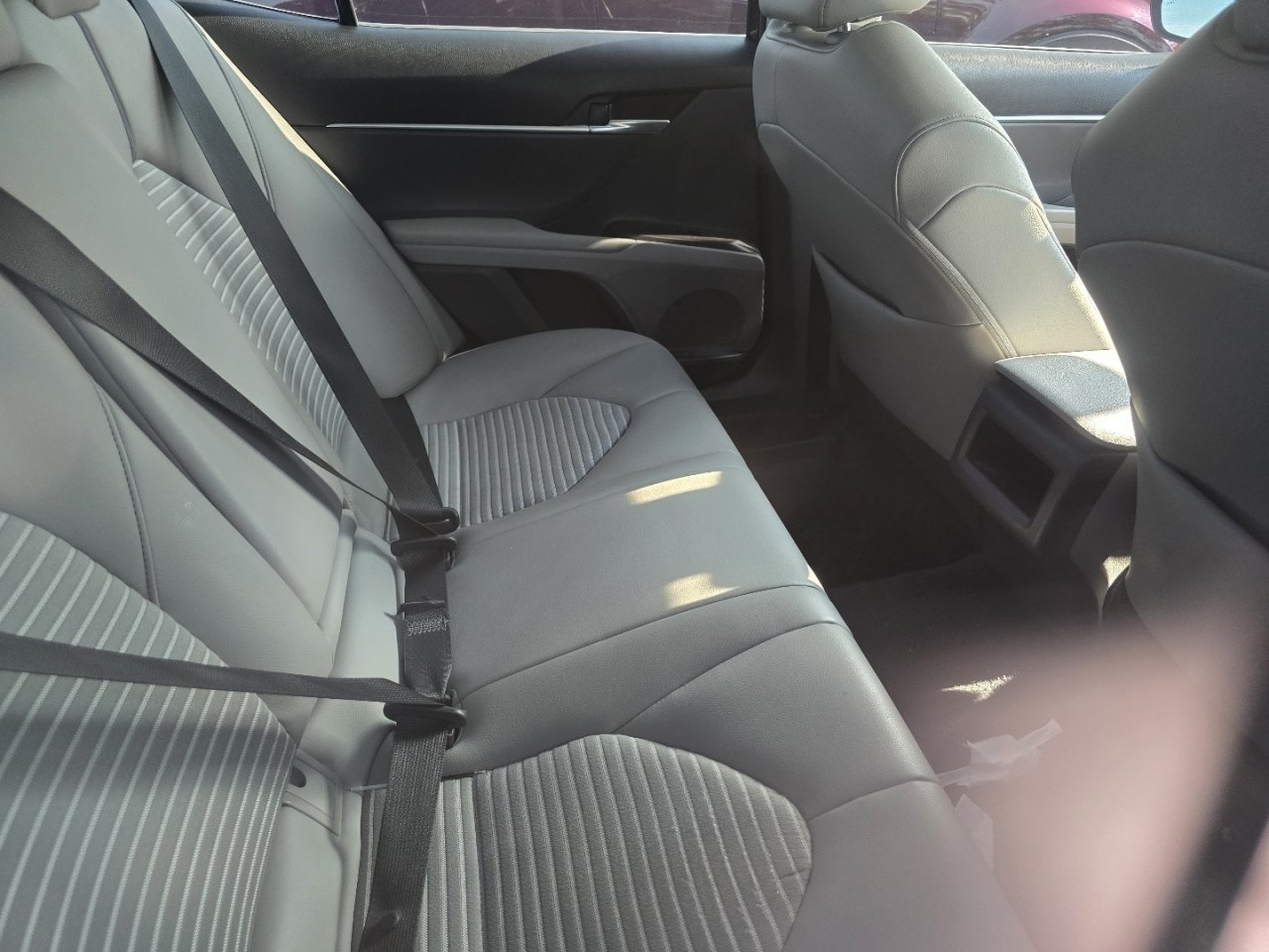 Used 2021 Toyota Camry SE w/ Cold Weather Package AWD/4WD image 12