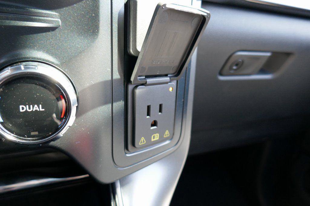 New 2025 Ford F150 Lariat w/ Equipment Group 501A Mid image 29