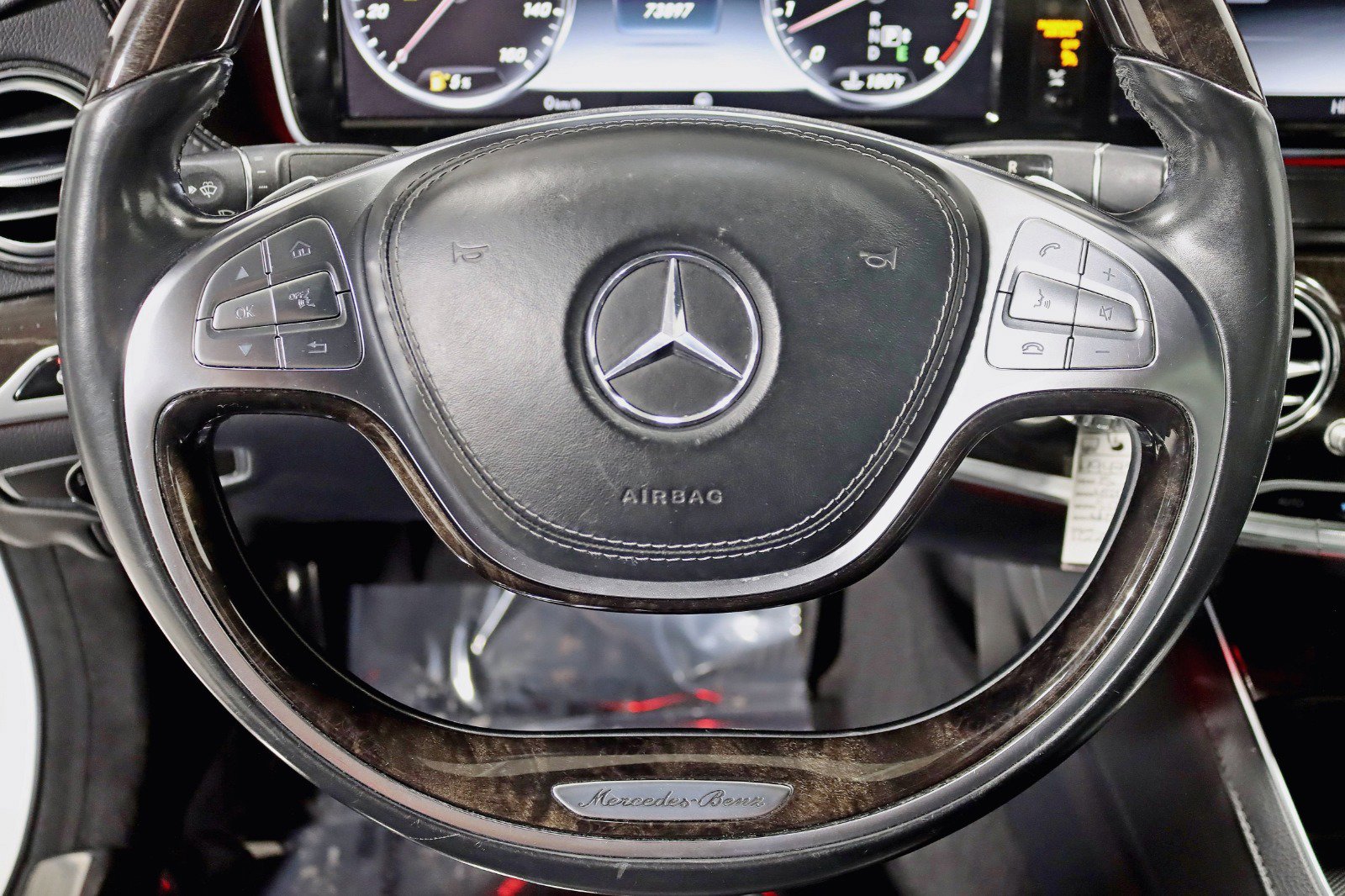 Used 2015 Mercedes-Benz S 550 4MATIC Sedan image 16