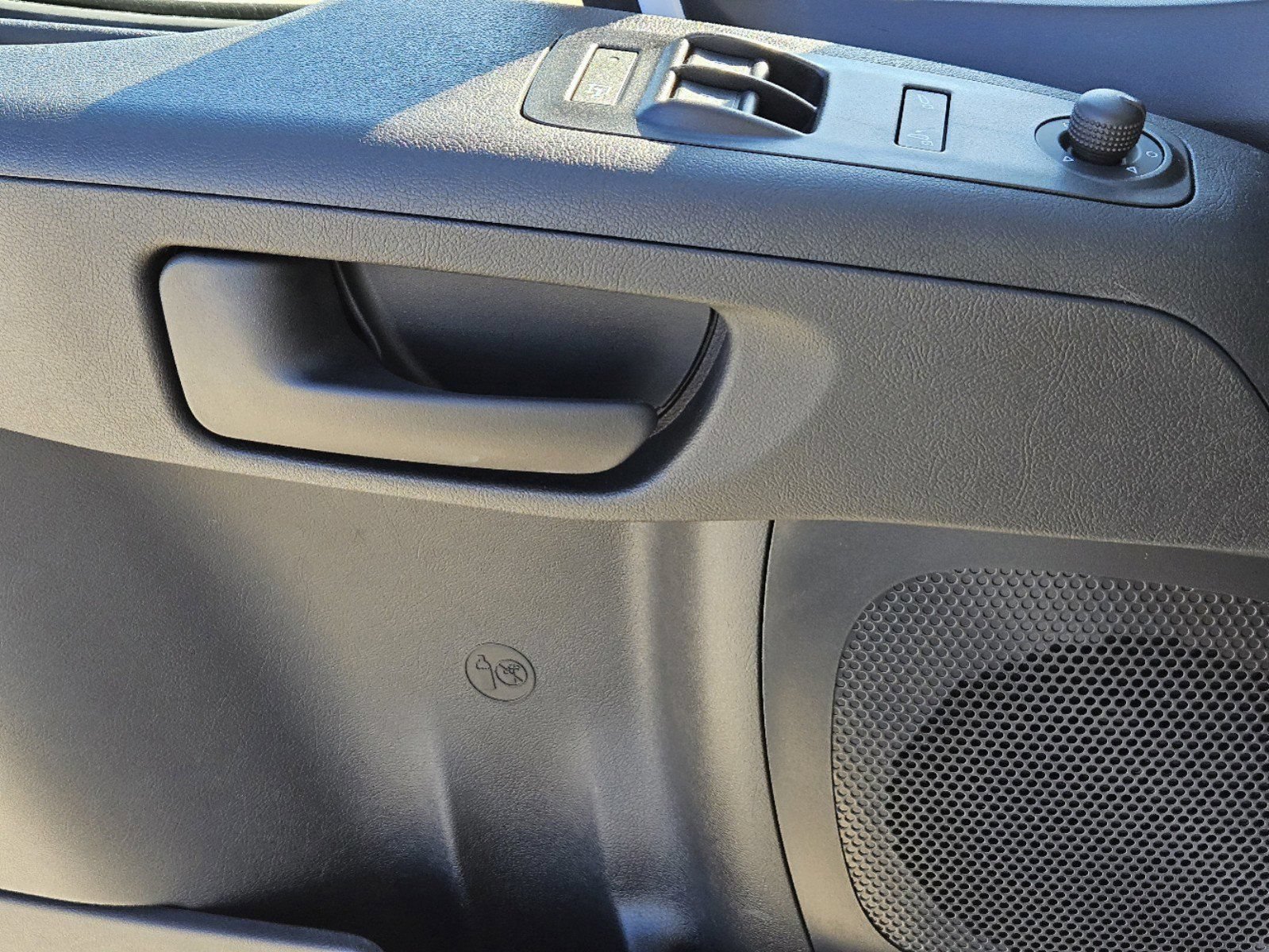 New 2025 RAM ProMaster 2500 w/ Safety Group FWD image 18