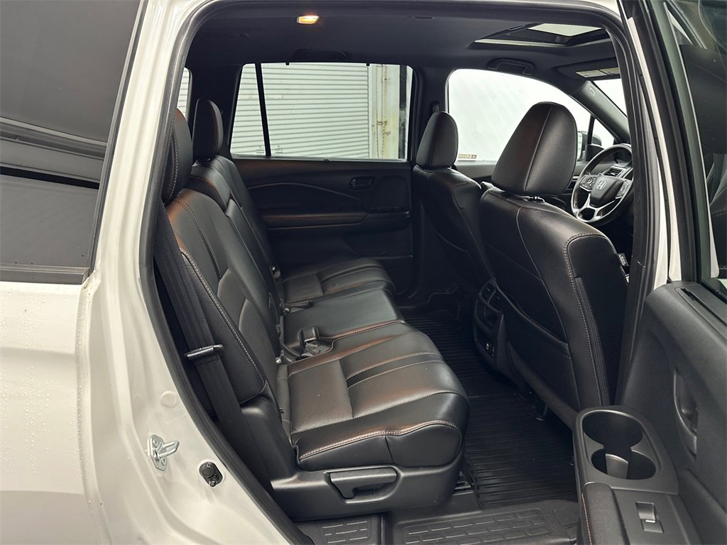 Used 2022 Honda Passport TrailSport image 17