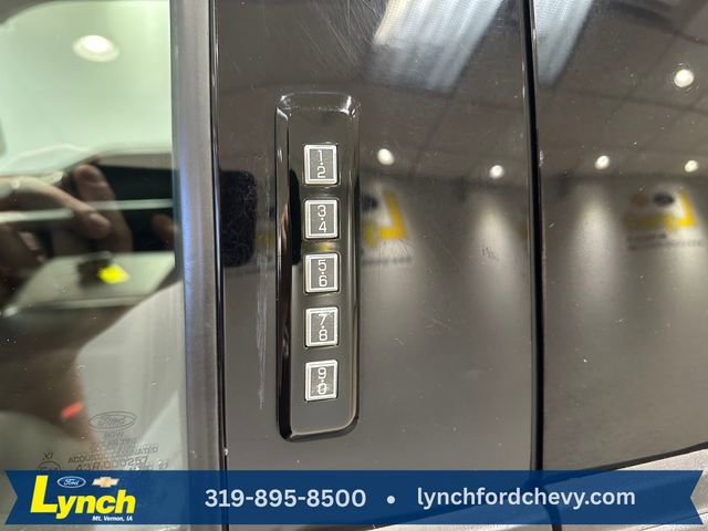 Used 2016 Ford F150 XLT w/ Equipment Group 302A Luxury image 15