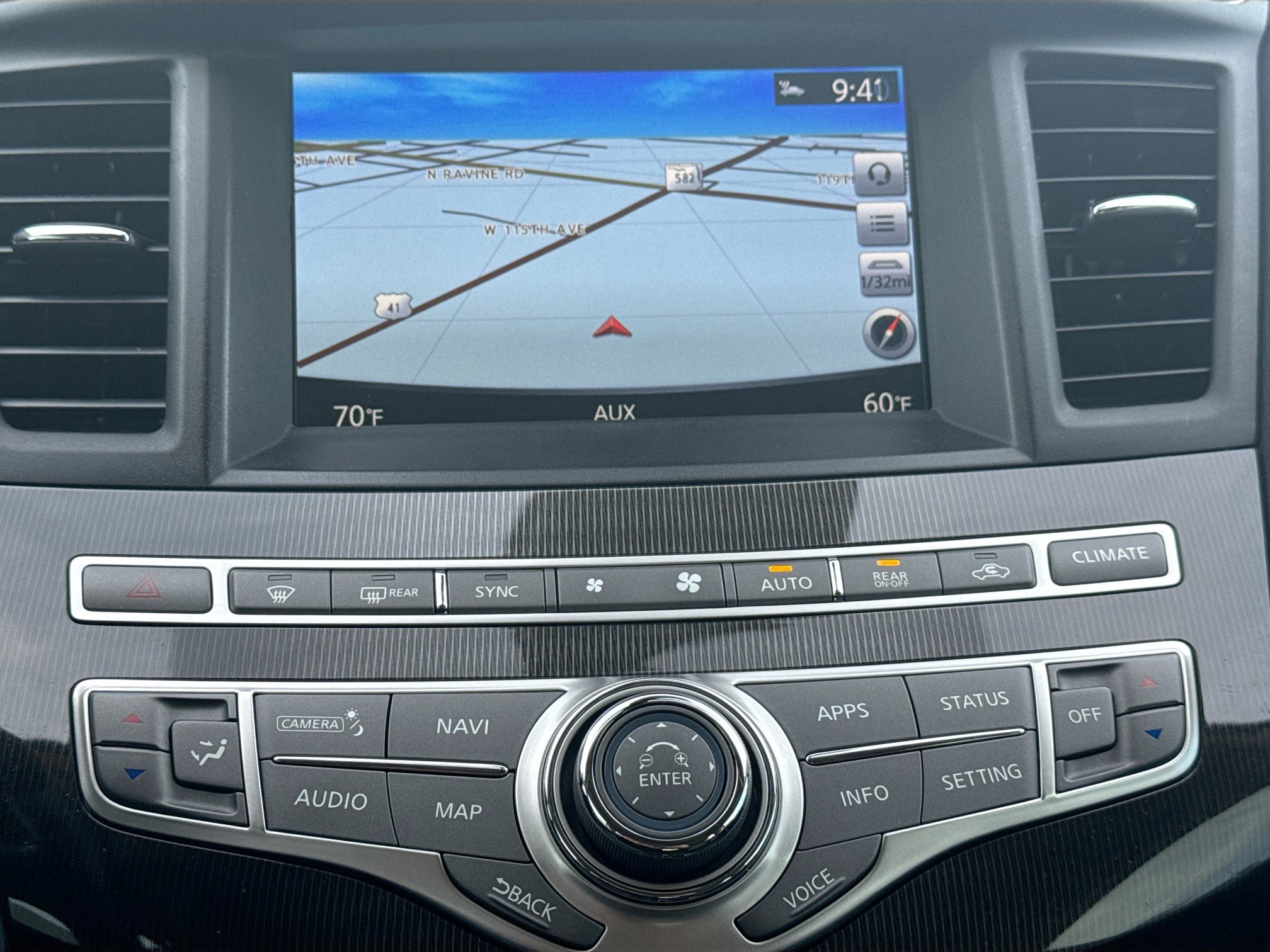 Used 2020 INFINITI QX60 Luxe w/ Essential Package image 34