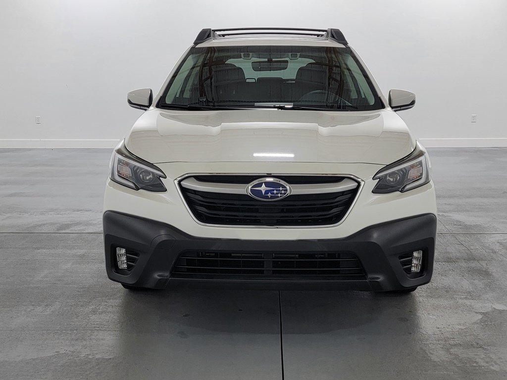 Used 2020 Subaru Outback Premium w/ Popular Package #1 AWD/4WD image 3
