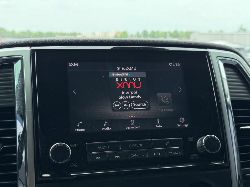 Used 2021 Nissan Titan SV AWD/4WD image 17