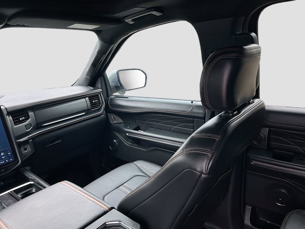Used 2023 Ford Expedition Max Platinum image 25