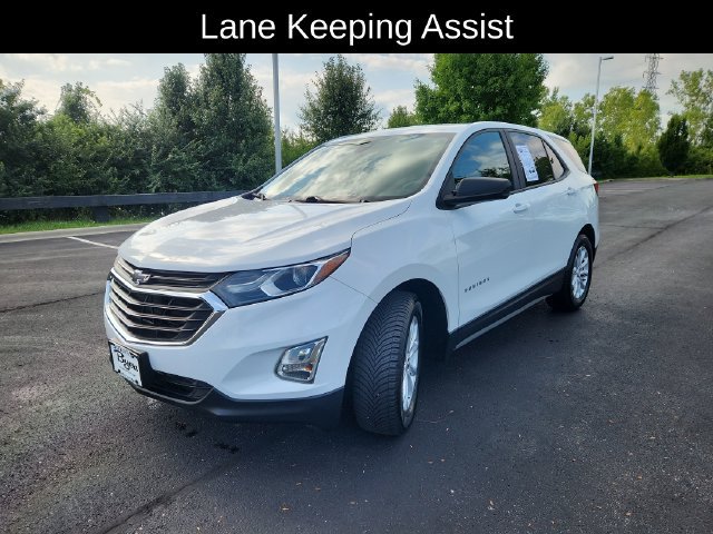 Used 2020 Chevrolet Equinox LS w/ LS Convenience Package FWD image 3