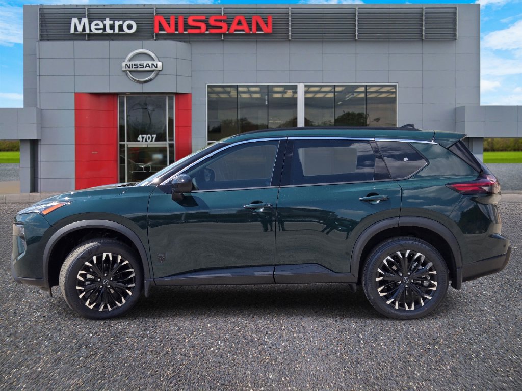 New 2026 Nissan Rogue Dark Armor AWD/4WD image 3
