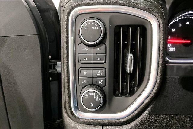 Used 2021 Chevrolet Silverado 1500 LT Trail Boss w/ Bed Protection Package image 17