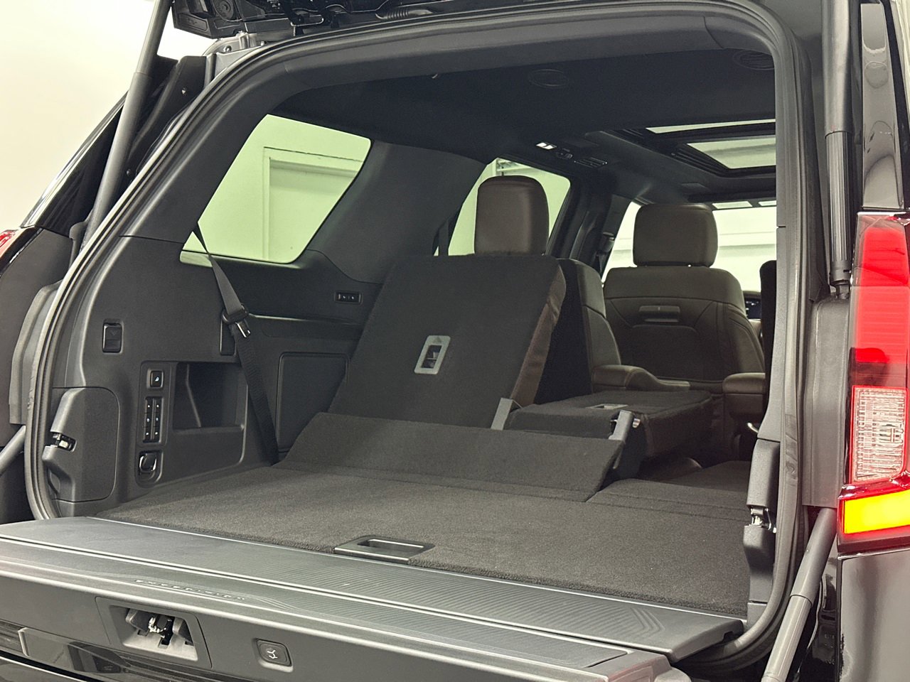 New 2025 Ford Expedition King Ranch image 9