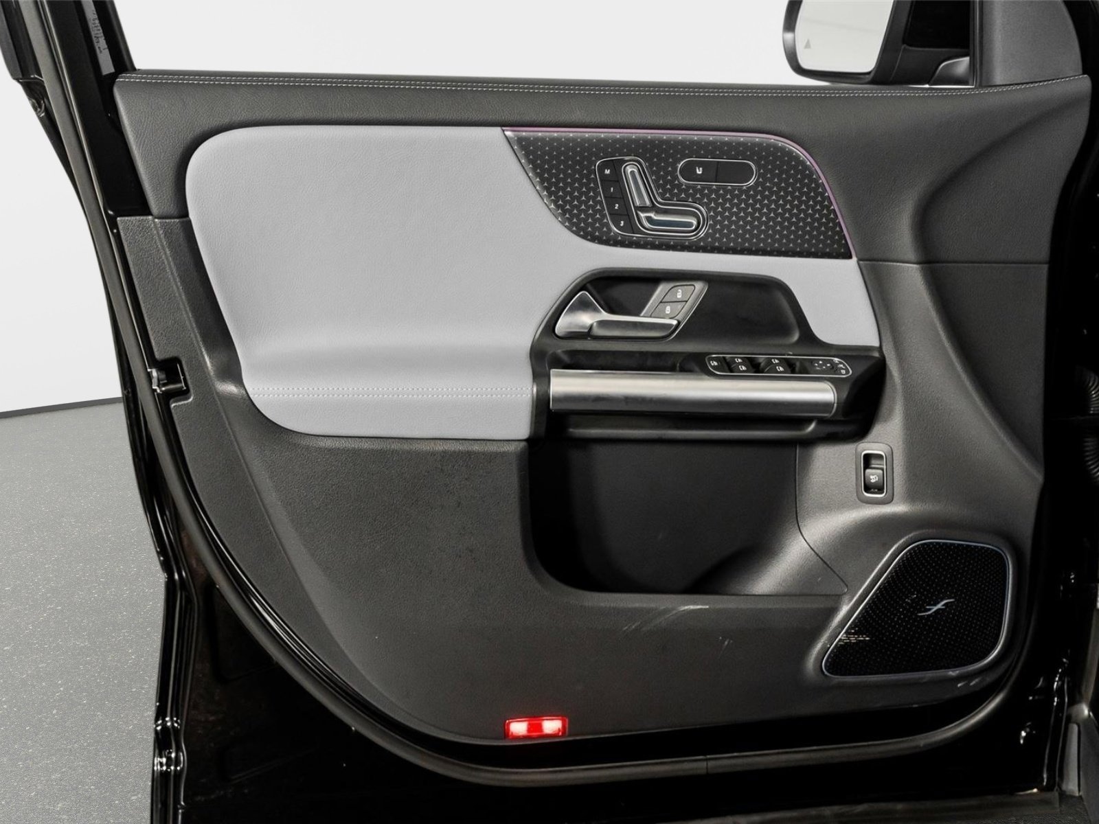 Used 2024 Mercedes-Benz GLA 35 AMG 4MATIC image 45