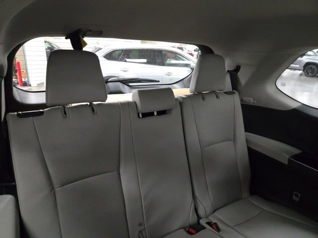 New 2026 Toyota Grand Highlander XLE image 14