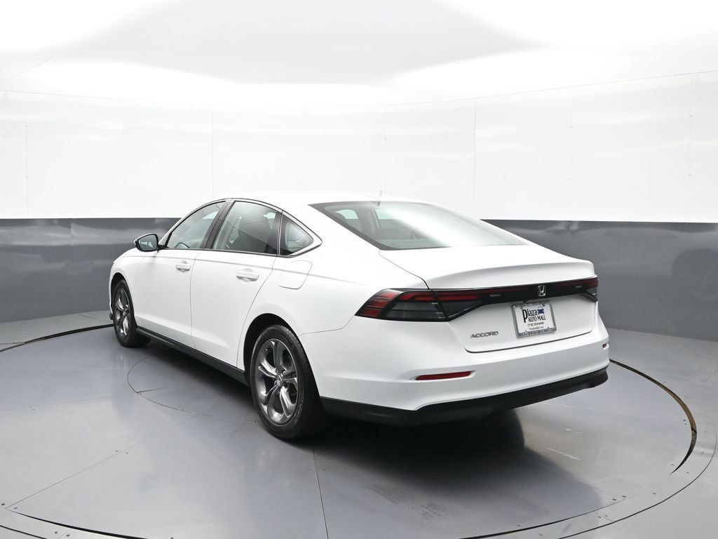 Certified 2023 Honda Accord EX image 8