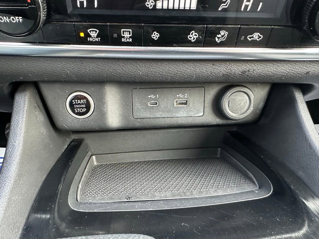 Used 2023 Nissan Rogue SV image 21