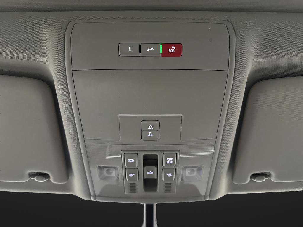 Used 2023 Volkswagen Atlas SE w/ Panoramic Sunroof Package image 25