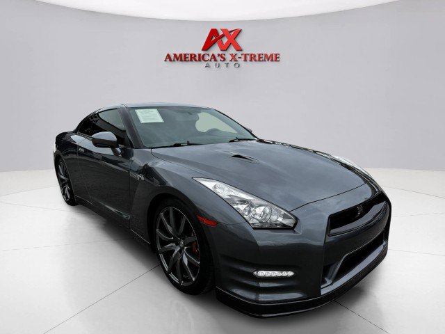Used 2013 Nissan GT-R Premium image 7