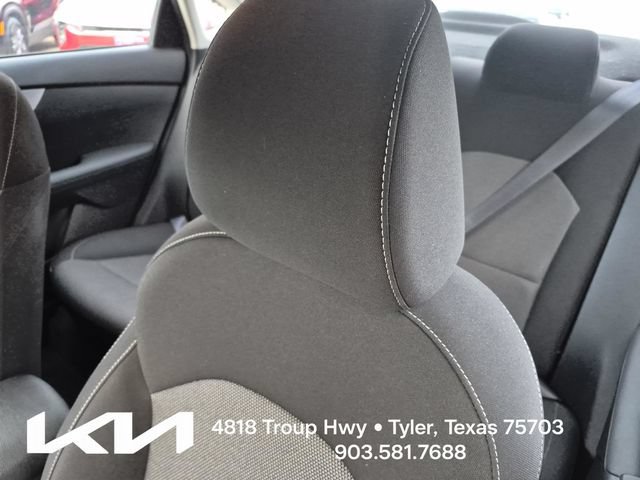 Certified 2023 Kia Forte LXS w/ LXS Technology Package FWD image 16