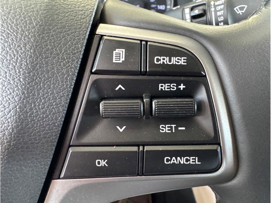 Used 2018 Hyundai Elantra Value Edition image 18
