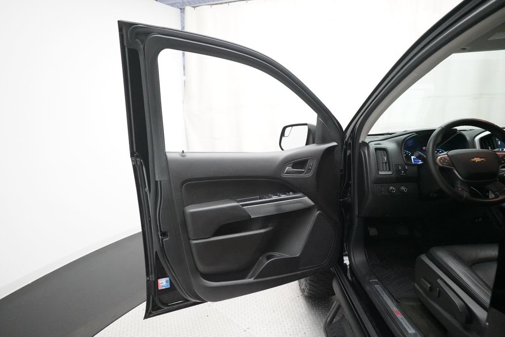Used 2017 Chevrolet Colorado ZR2 AWD/4WD image 30