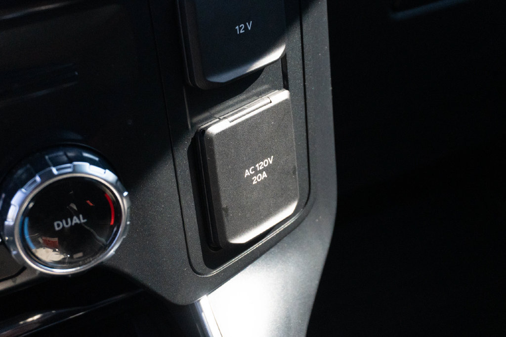 Used 2024 Ford F150 Raptor AWD/4WD image 45