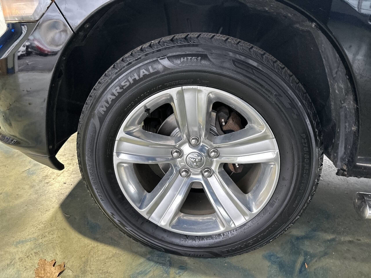 Used 2014 RAM 1500 Sport w/ Sport Premium Group image 28