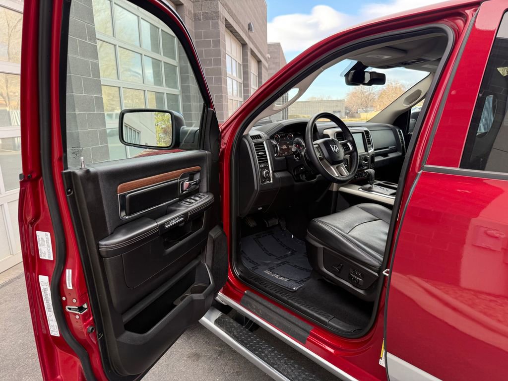 Used 2013 RAM 1500 Laramie w/ Convenience Group image 28