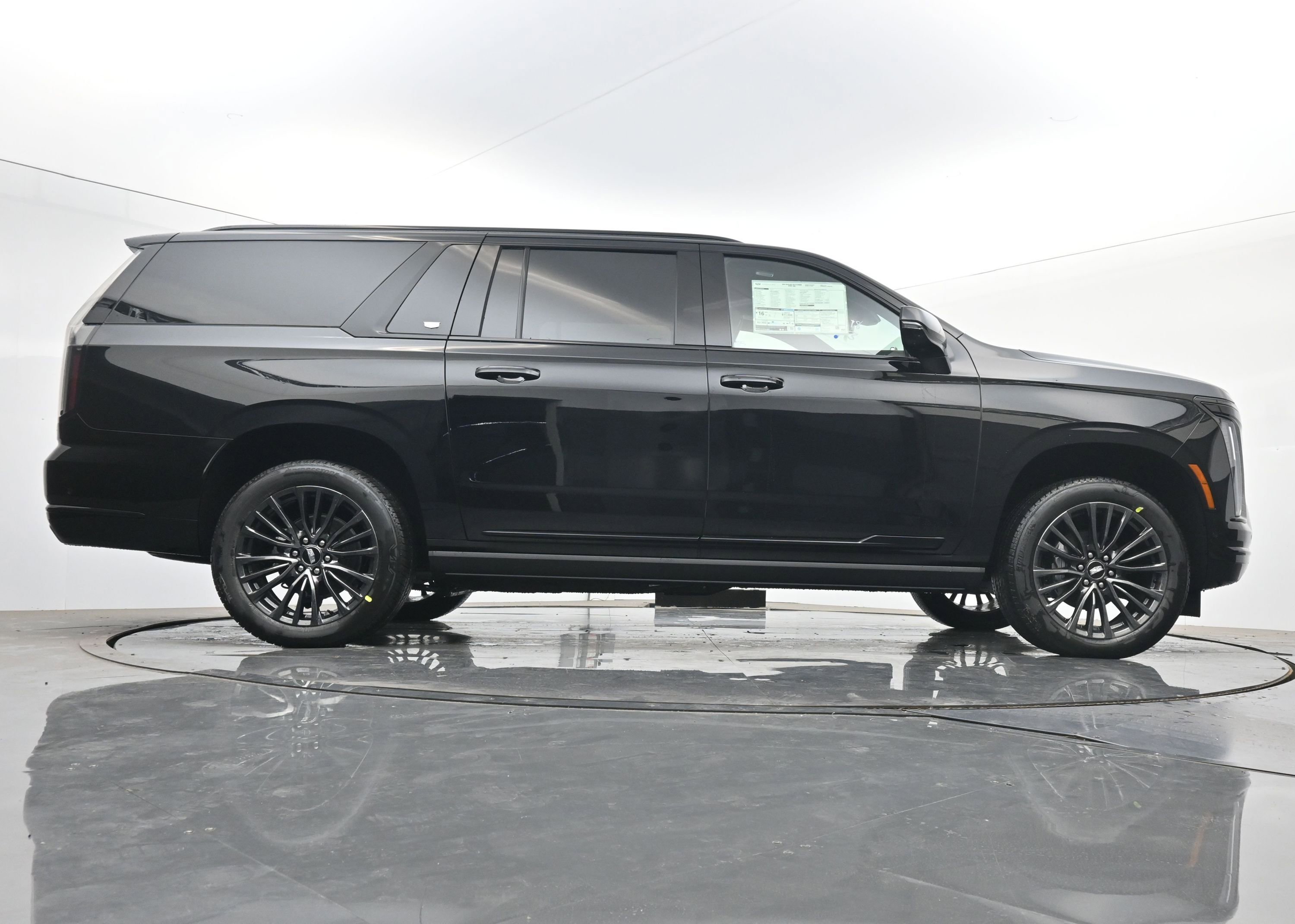 New 2026 Cadillac Escalade ESV Platinum Sport AWD/4WD image 20