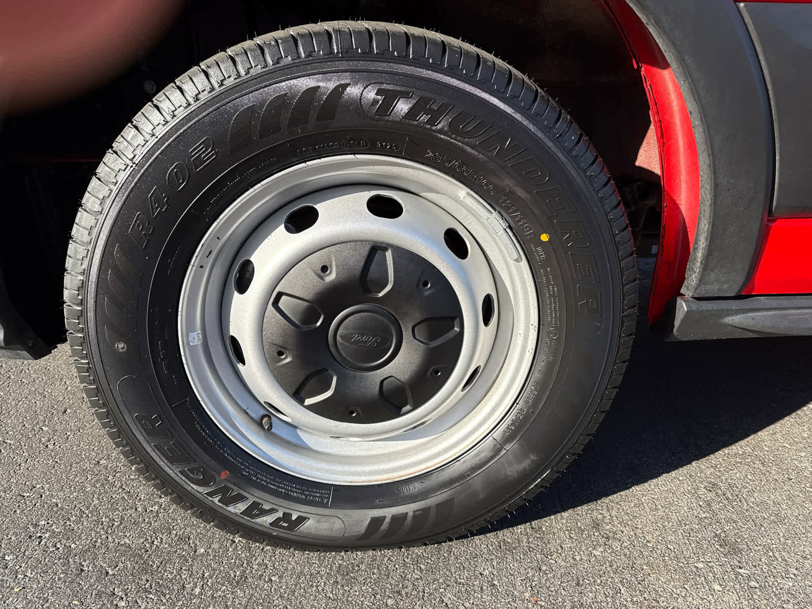 Used 2020 Ford Transit 350 XL image 9