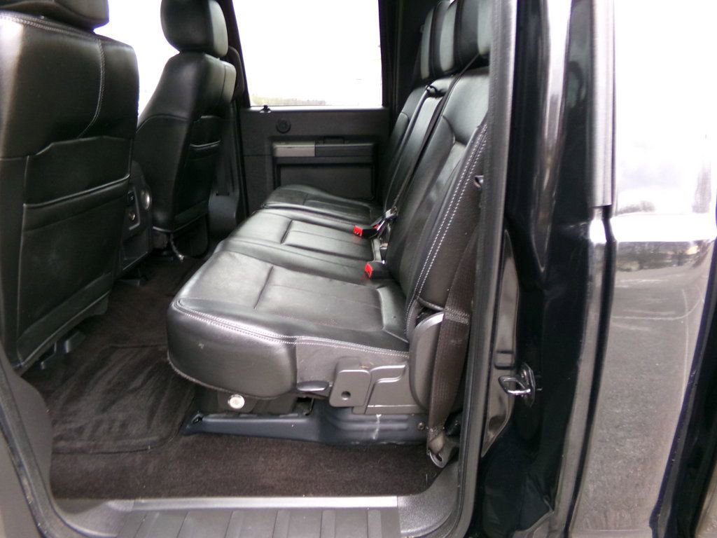 Used 2014 Ford F350 Lariat w/ Lariat Interior Package image 15