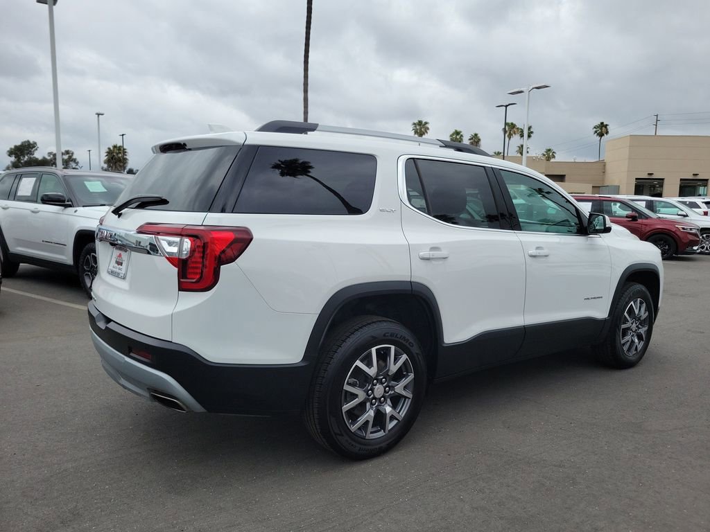 Used 2023 GMC Acadia SLT image 4
