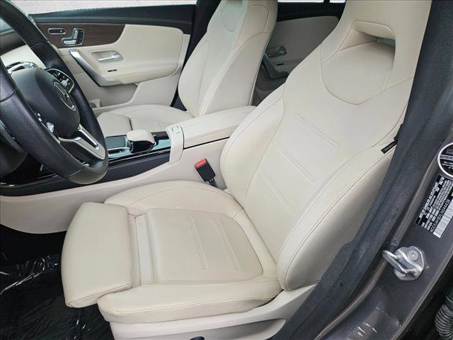 Used 2020 Mercedes-Benz CLA 250 4MATIC image 15