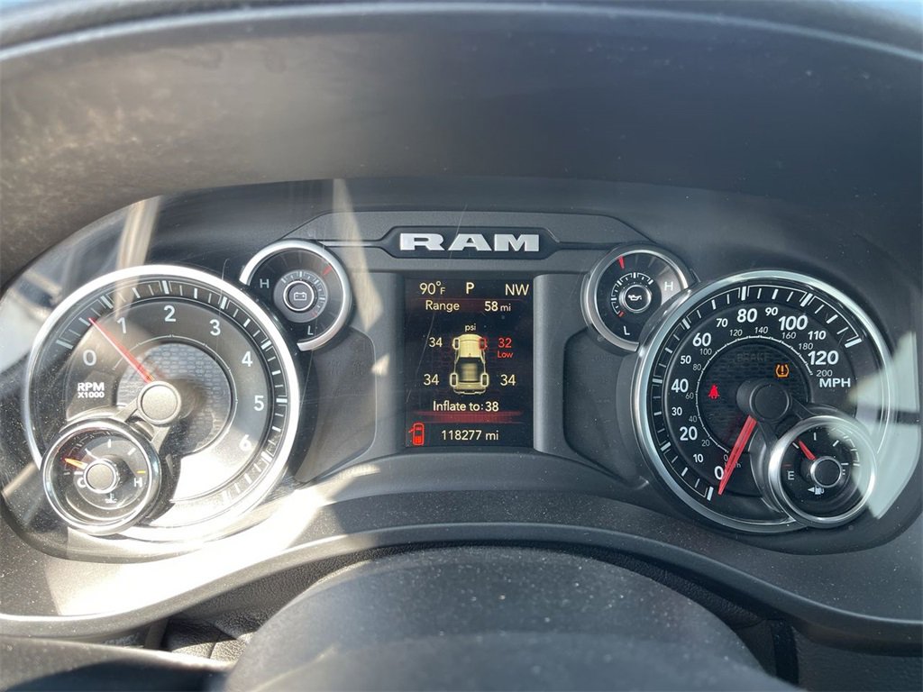 Used 2021 RAM 1500 Big Horn image 15