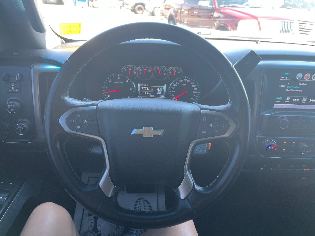 Used 2018 Chevrolet Silverado 1500 LT w/ All Star Edition AWD/4WD image 17