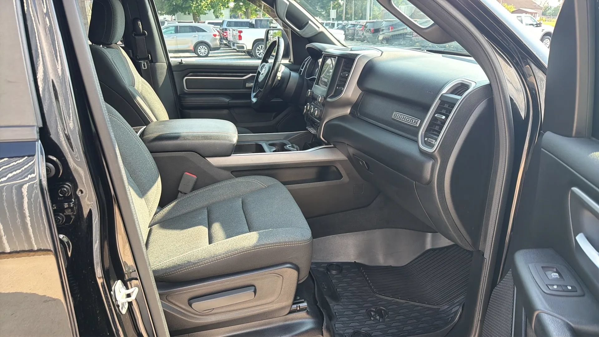 Used 2020 RAM 1500 Big Horn AWD/4WD image 15