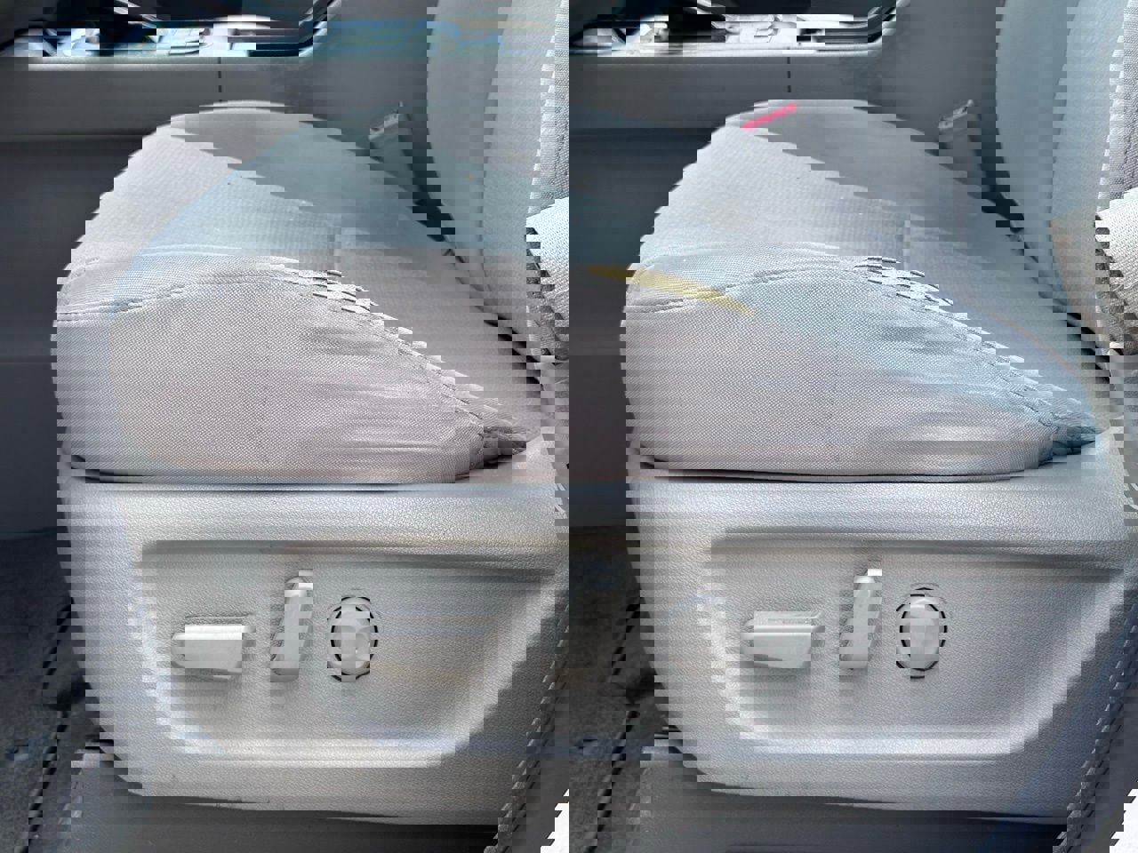 Used 2016 Kia Sedona LX w/ LX Convenience Package image 24