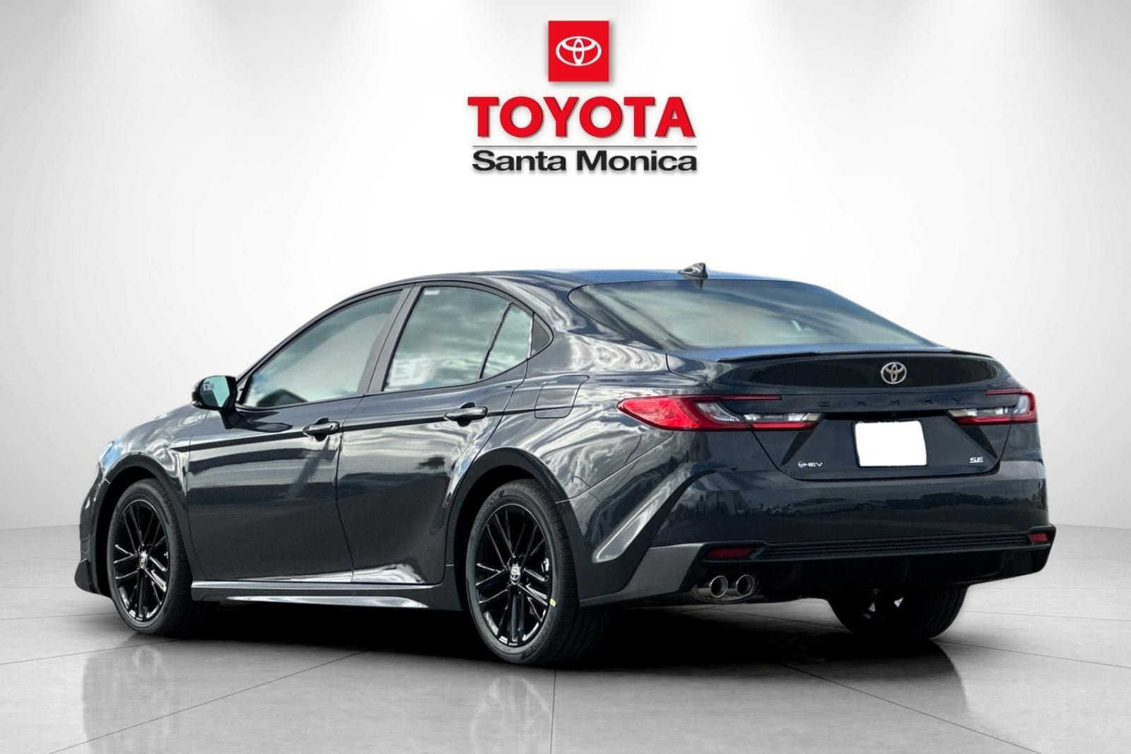 New 2026 Toyota Camry SE FWD image 5
