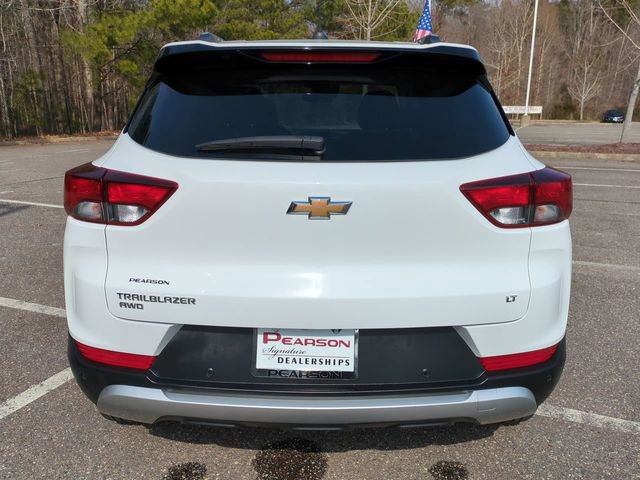Used 2023 Chevrolet TrailBlazer LT w/ Convenience Package AWD/4WD image 5