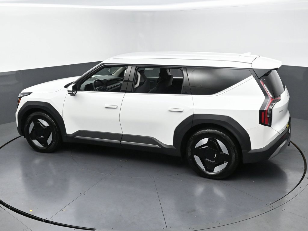 Used 2024 Kia EV9 Light image 53