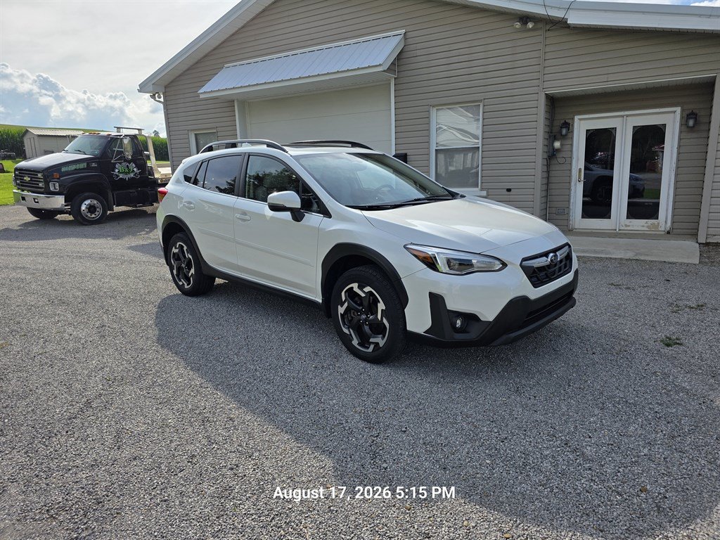 Used 2022 Subaru Crosstrek 2.5i Limited w/ Moonroof Package 2 AWD/4WD image 2