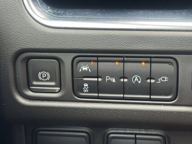 Used 2021 Chevrolet Tahoe High Country RWD image 24