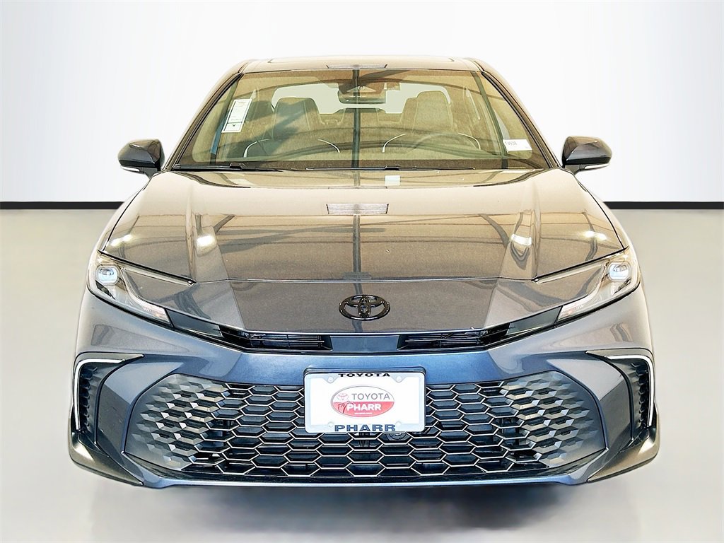 New 2026 Toyota Camry SE image 2