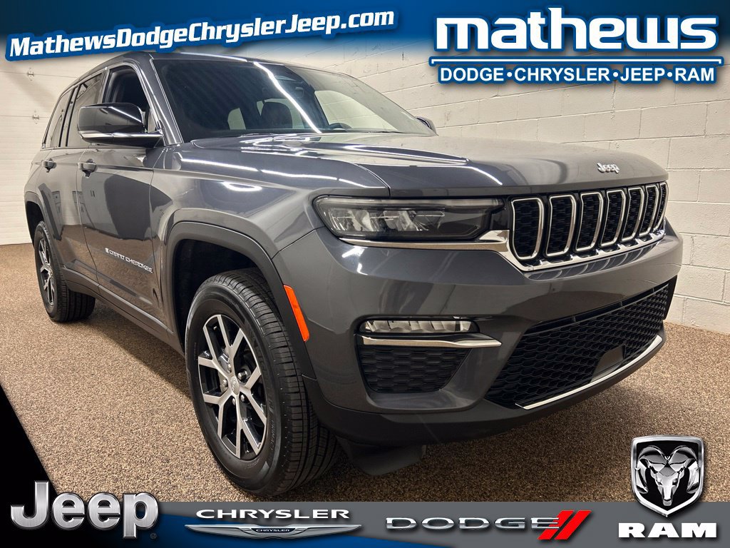 Used 2025 Jeep Grand Cherokee Limited AWD/4WD image 1