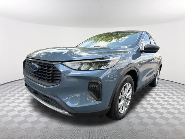 Used 2024 Ford Escape Active w/ Cold Weather Package