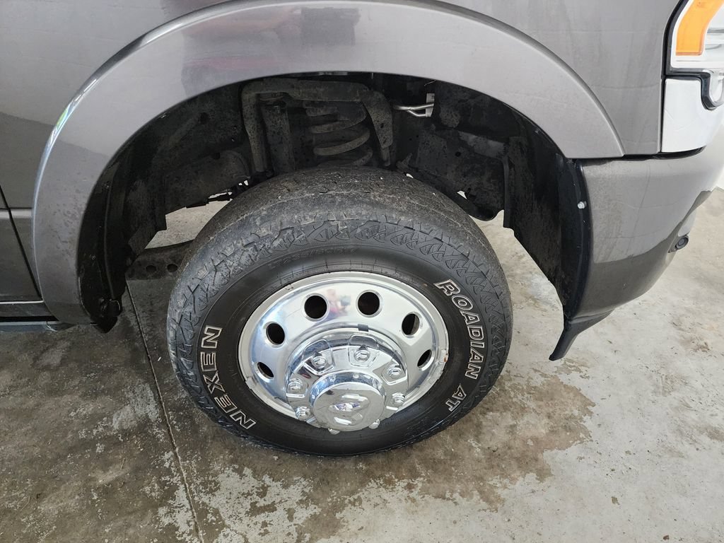 Used 2019 RAM 3500 Limited AWD/4WD image 43